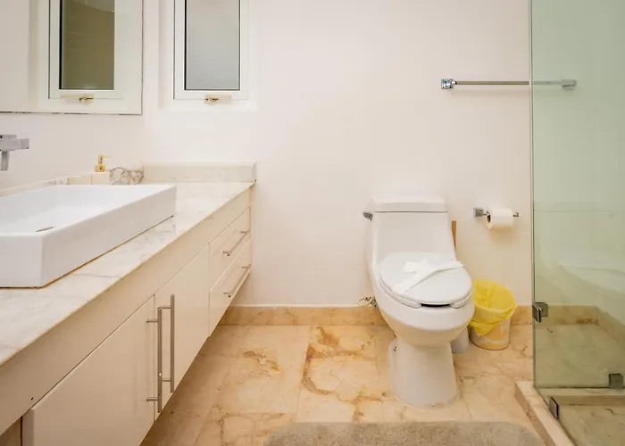 Magnificent 2 Blocks From The And 5th Ave Apartment *