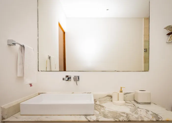 Apartment Magnificent 2 Blocks From The And 5th Ave